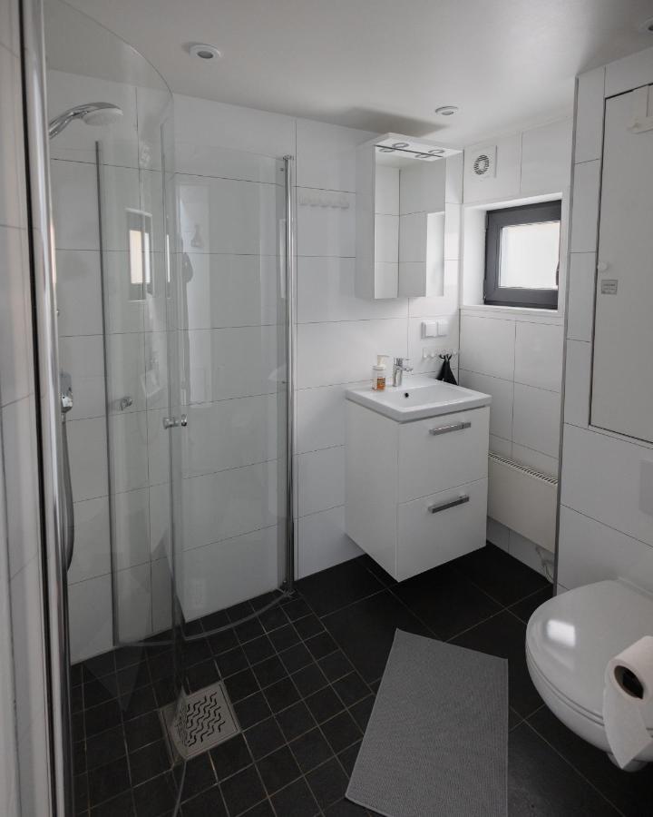 Tinylodge Am Ellertshaeuser See Stadtlauringen Luaran gambar