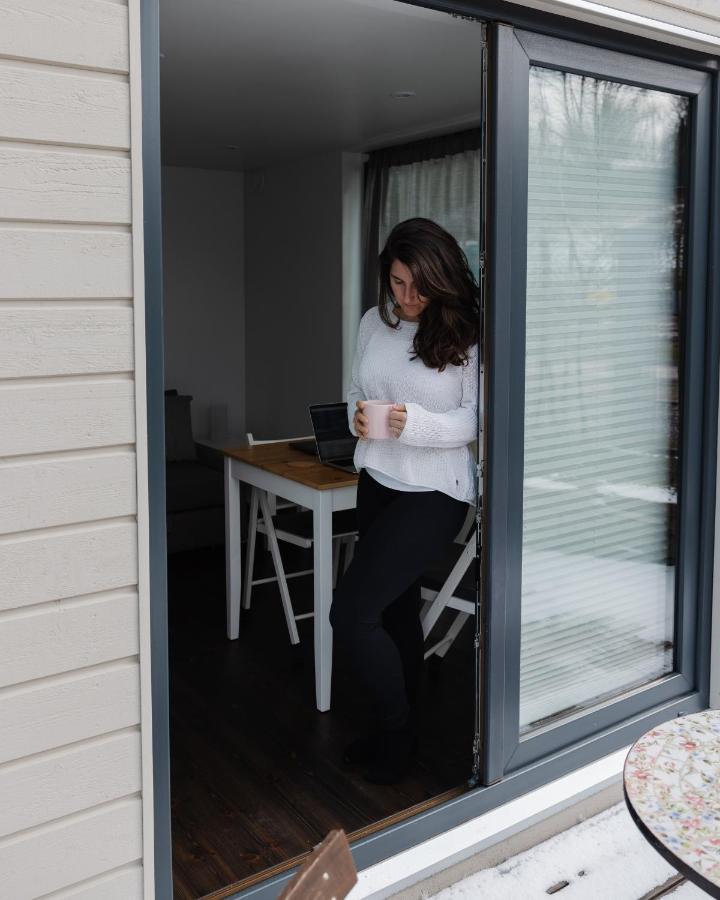 Tinylodge Am Ellertshaeuser See Stadtlauringen Luaran gambar